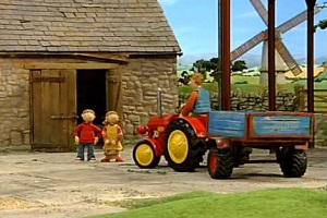 Červený Traktůrek - Mlčení kraviček